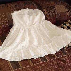 Forever That Girl super cute white top sz. 1X